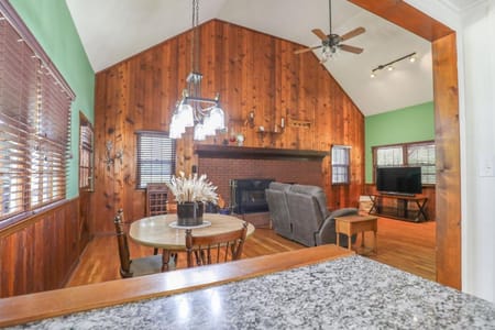 Eatonton, GA 31024 Putnam County