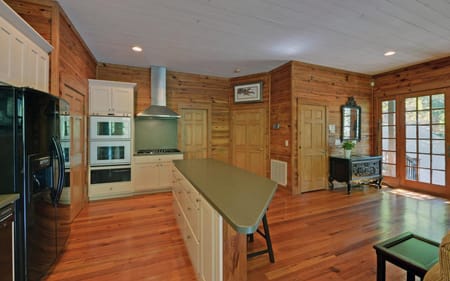 Lakemont, GA 30552 Rabun County