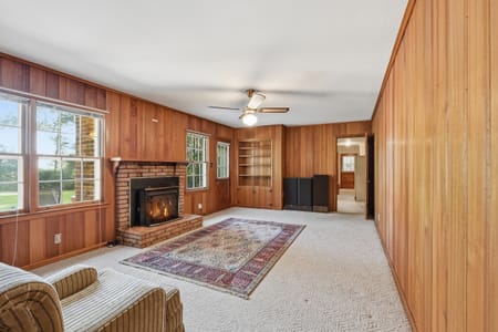 Toccoa, GA 30577 Stephens County