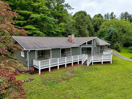 Dillard, GA 30537 Rabun County