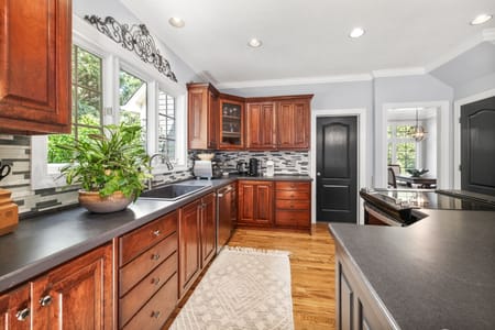 Demorest, GA 30535 Habersham County