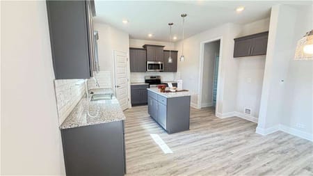 Demorest, GA 30535 Habersham County