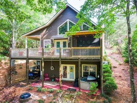 Helen, GA 30545 White County