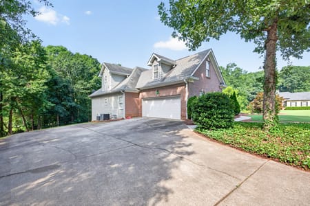 Hoschton, GA 30548 Barrow County