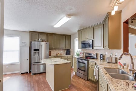 Winder, GA 30680 Barrow County