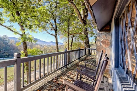 Dillard, GA 30537 Rabun County