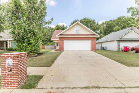 Warner Robins, GA 31093 Houston County
