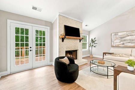 Flowery Branch, GA 30542 Hall County