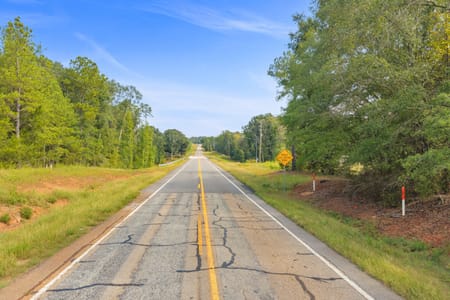 Hartwell, GA 30643 Hart County