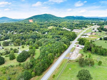 Clermont, GA 30527 Hall County