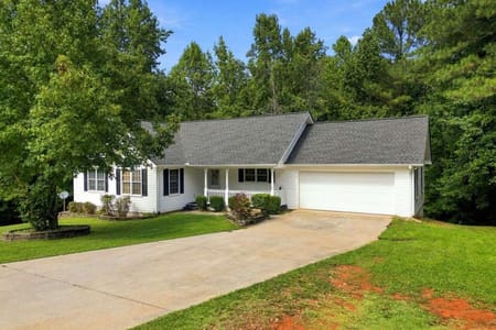 Cleveland, GA 30528 White County