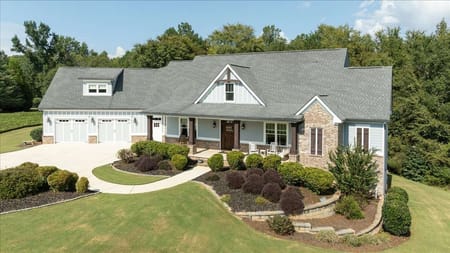 Hoschton, GA 30548 Jackson County