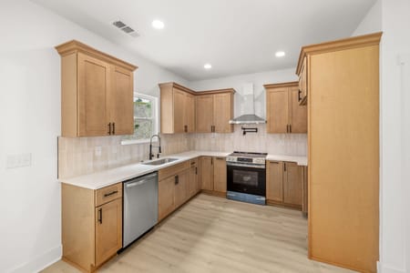 Clarkesville, GA 30523 Habersham County