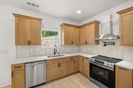 Clarkesville, GA 30523 Habersham County