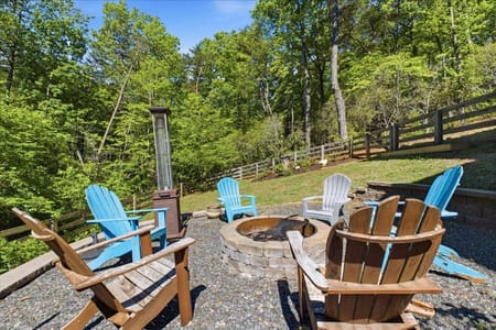 Ellijay, GA 30536 Gilmer County