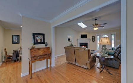 Lavonia, GA 30553 Hart County