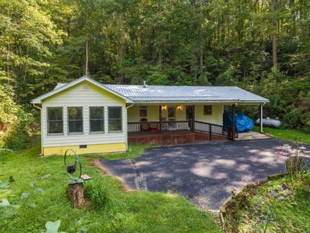 Ellijay, GA 30540 Gilmer County