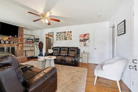 Toccoa, GA 30577 Stephens County