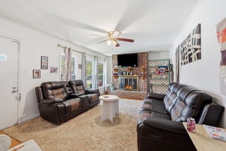 Toccoa, GA 30577 Stephens County