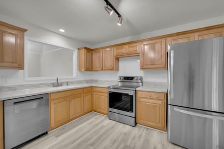 Demorest, GA 30535 Habersham County