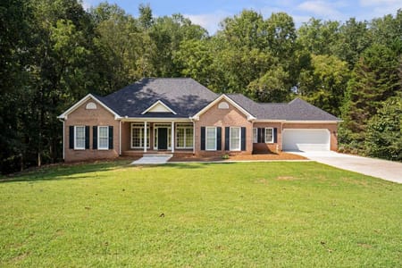 Hoschton, GA 30548 Jackson County