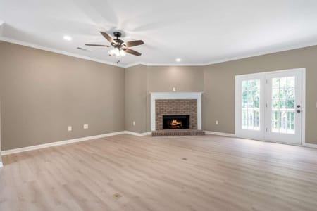 Hoschton, GA 30548 Jackson County