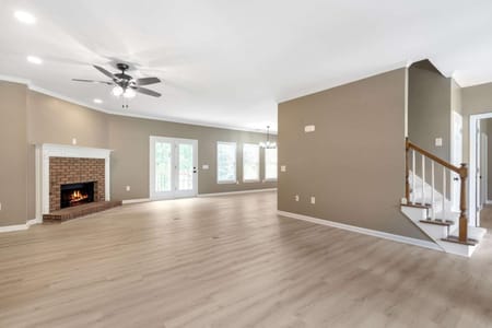 Hoschton, GA 30548 Jackson County