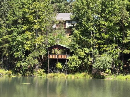 Toccoa, GA 30577 Stephens County