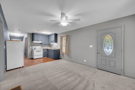 Toccoa, GA 30577 Stephens County