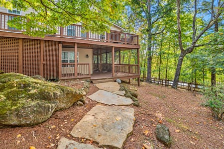 Sautee Nacoochee, GA 30571 White County