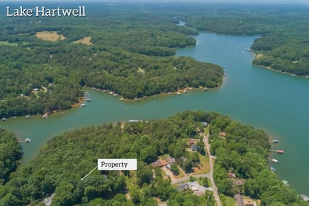 Lavonia, GA 30553 Franklin County