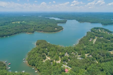 Lavonia, GA 30553 Franklin County