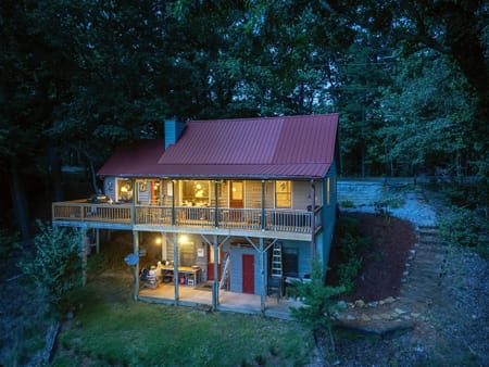 Cleveland, GA 30528 White County