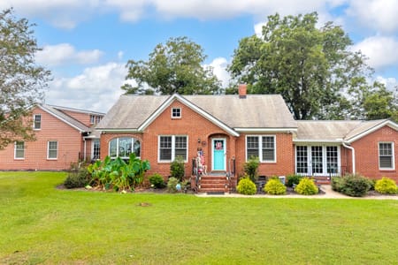 Lavonia, GA 30553 Hart County