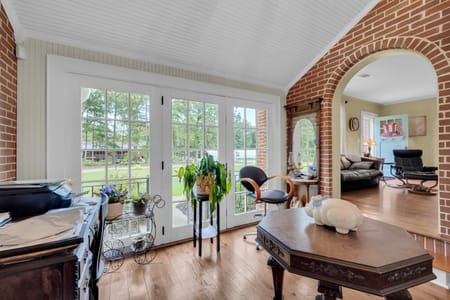 Lavonia, GA 30553 Hart County