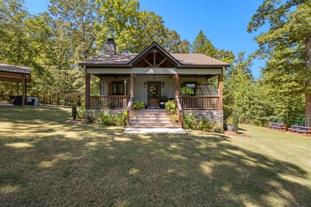 Molena, GA 30258 Pike County
