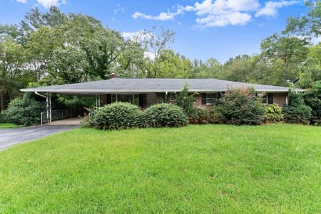 Demorest, GA 30535 Habersham County