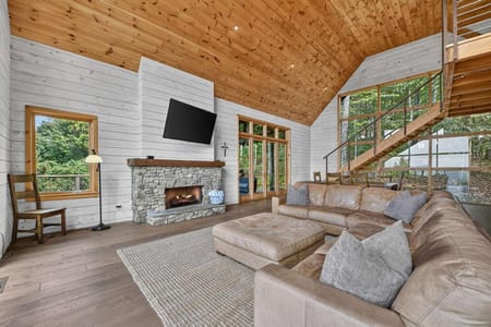Mineral Bluff, GA 30559 Fannin County