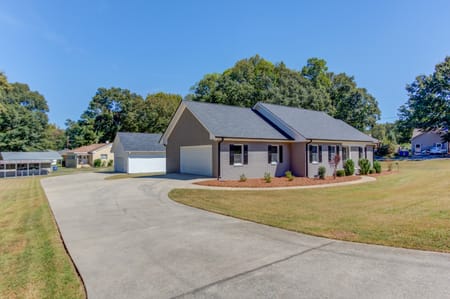 Winder, GA 30680 Barrow County