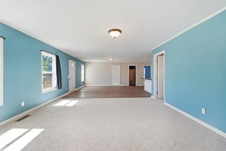 Toccoa, GA 30577 Stephens County