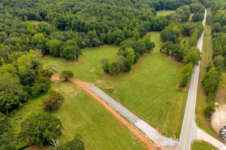 Toccoa, GA 30577 Stephens County