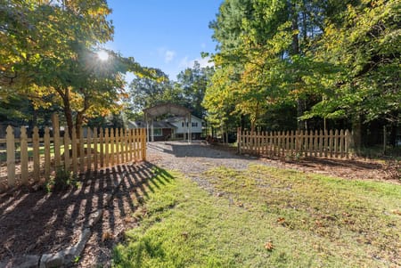 Clarkesville, GA 30523 Habersham County