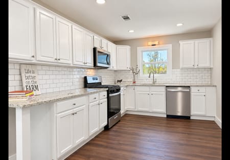 Demorest, GA 30535 Habersham County