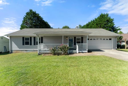 Cleveland, GA 30528 White County