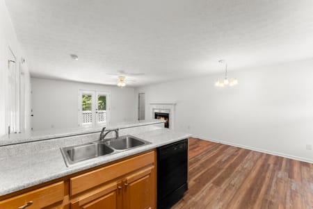 Cleveland, GA 30528 White County