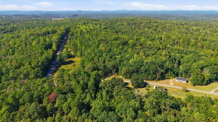 Toccoa, GA 30577 Stephens County