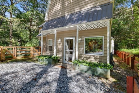 Clarkesville, GA 30523 Habersham County