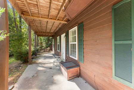 Sautee Nacoochee, GA 30571 White County
