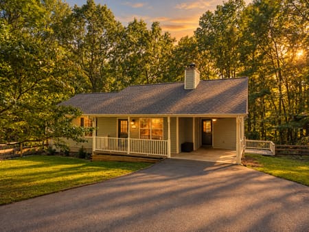Dillard, GA 30537 Rabun County