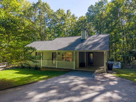Dillard, GA 30537 Rabun County